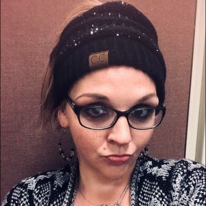 Meet your Posher, Veronica